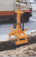 FTZ-UNI KERB GRAB Image