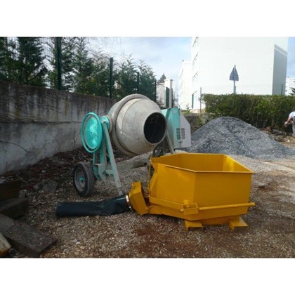 BSB - Telehandler Concrete Skip Image of BSB - Telehandler Concrete Skip - 3