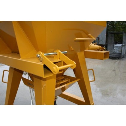 TI FU - Forklift Upright Concrete Column Skip Image of TI FU - Forklift Upright Concrete Column Skip - 2